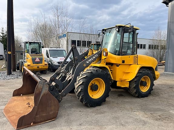 Volvo L45.  Vi tar innbytte.